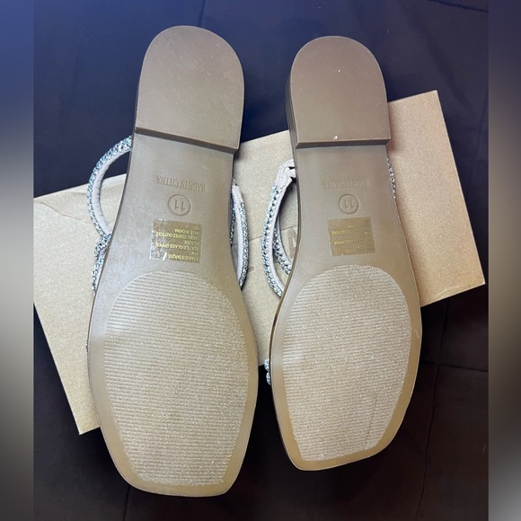 Steve Madden Starie Rhinestone Sandals size 11 Brand new - Picture 3 of 3